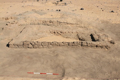 [AW_Cem_2_01_m[5].jpg]