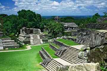 Ruins of Palenque. Image: Jan Harenburg/Wikipedia.