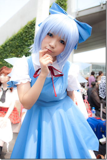 touhou project cosplay - cirno 02 from comiket 2010