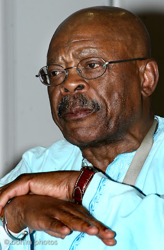 http://lh5.ggpht.com/_BlK8oxPLWqM/Swa1BCueVbI/AAAAAAAABX0/Alzz1jhKot4/Casa%20Africa%20Nantes%202009-65.jpg