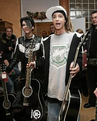 Image search at PicPoke.com