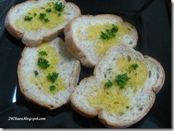 whole wheat farmer's bread with butter and parsley, by 240baon