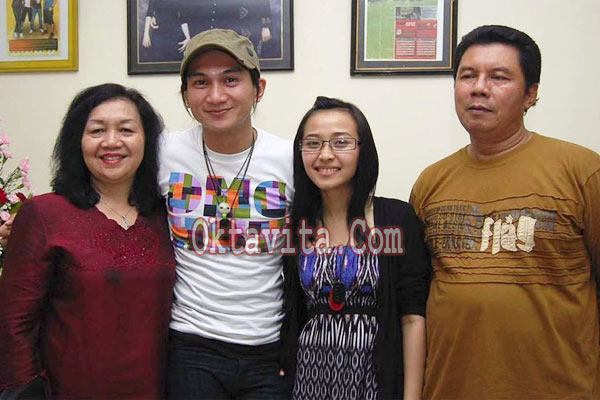 Ayah Ibu Anji Drive Kaget soal Leticia dan Sheila Marcia 