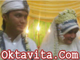 Foto Pernikahan Icha Jikustik dan Aji Firna – Oktavita.Com