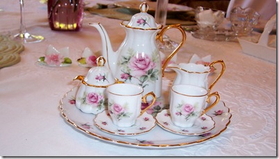 Miniature pink rose tea set