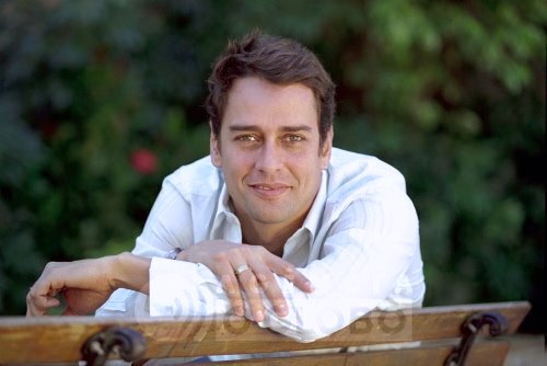 http://lh5.ggpht.com/_D8orVbwZxr0/SjlV_bfaxoI/AAAAAAAACd4/o6TlCaNadJA/Marcello%20Antony%20%281%29.jpg