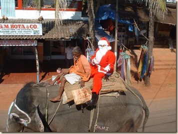 father-christmas-in-goa
