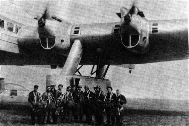 Soviet Heavy Bomber17