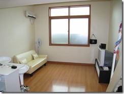 Korean Apartment 05 [1024x768]