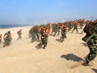 Indian Army Wallpaper [Amphibious Exercise]