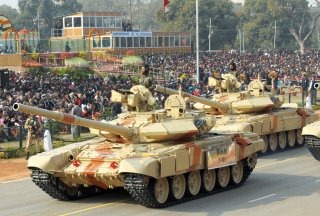 20110305-Indian-Army-Main-Battle-Tank-T-90-Wallpaper-06-TN