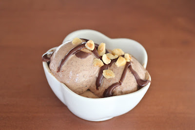 a bowl of nutella ice cream