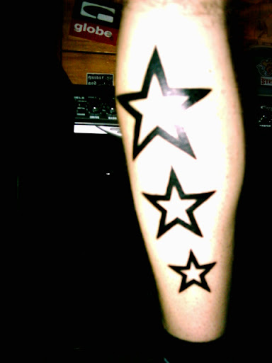 star tattoos leg. leg Popular Star Tattoos