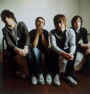 [39950_bio_-_air_traffic_01[4].jpg]