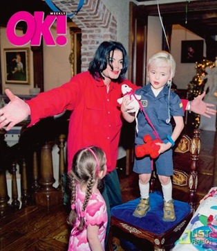 Michael Jackson and his three kids Paris Prince and Blanket never before seen pictures