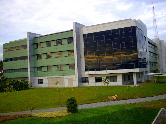 QUEZÓN CITY | UP-AyalaLand Technohub [mix] | Page 7 | SkyscraperCity Forum
