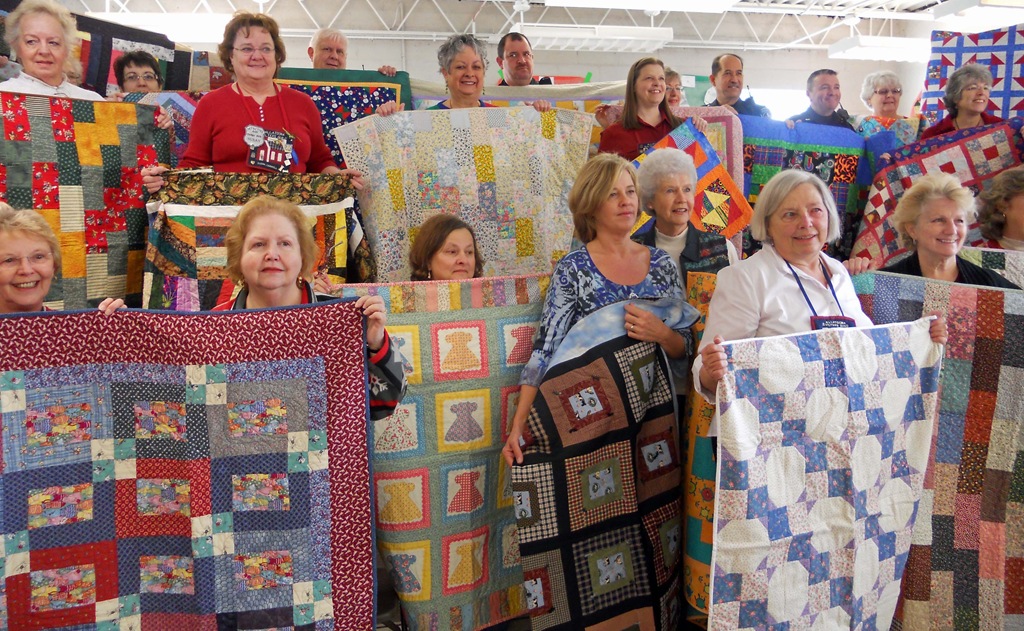 [1210 Police with Quilts[3].jpg]