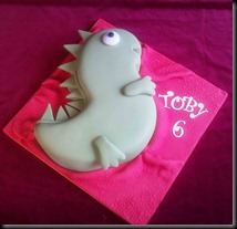 birthday-cake-dinosaur
