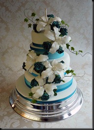 3-tier-Lillie-and-roses-Turquis