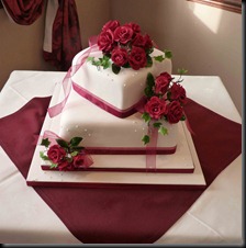2-tier-Rose-and-Polka-Dots-cAKE