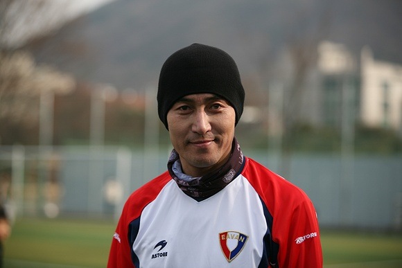 [KimNamGil-FC.blogspot.com LeeHan Soccer Team.jpg[4].jpg]