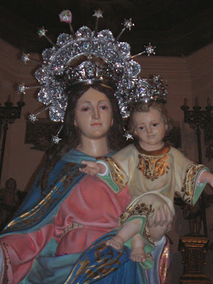 La imagen de María Auxiliadora, muy venerada en Pozoblanco. Foto: Pozoblanco News, las noticias y la actualidad de Pozoblanco (Córdoba)* www.pozoblanconews.blogspot.com