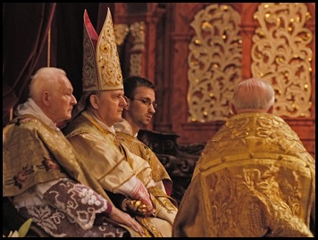 Misa Pontifical 1