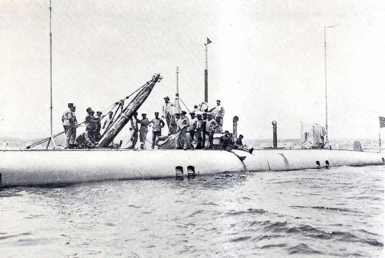 [1913 Submarino Espadarte[4].jpg]