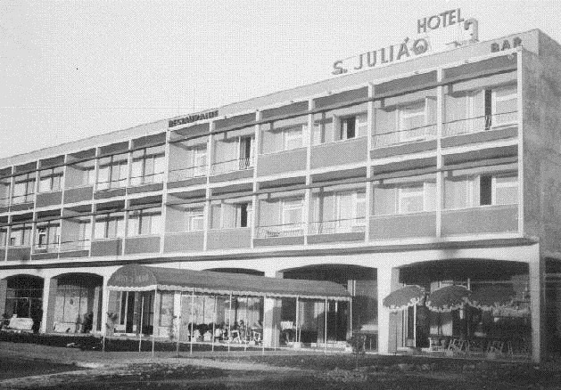 [Carcavelos (Hotel S. Julião) 1961[4].jpg]