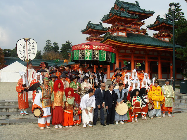 08年日本賞楓行day 3 Part 3 平安神宮 Terrazzo的創作 巴哈姆特