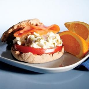 [Egg and Salmon Sandwich[4].jpg]
