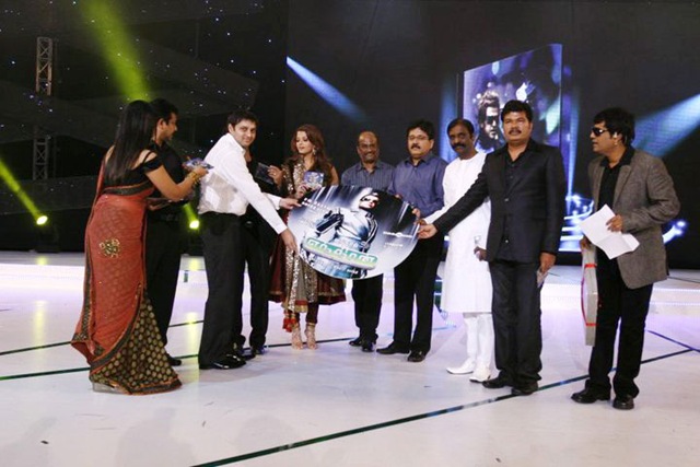 [Enthiran-Audio-Launch-05[4].jpg]