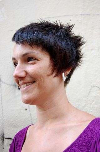 asymmetric hair cut 2010