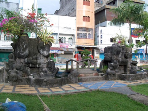 [100_2620 (Large)[3].jpg]