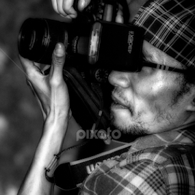 I am the mr. Photography by Balawelin Art - Black & White Portraits & People