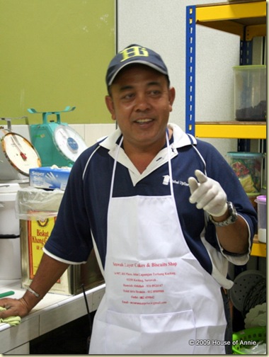 Idris Ibrahim, owner of My Sara Sarawak Layer Cake shop - copyright house of annie