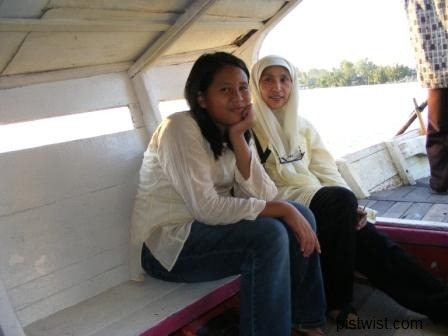 sarawak river cruise