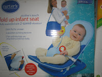 1 Baby Bouncer CARTER'S FOLD UP INFANT SEAT