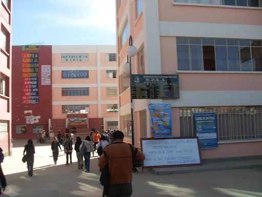 Universidad Pública de El Alto