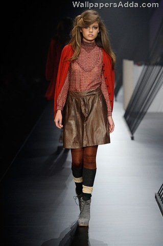 [2010+L+Oreal+Melbourne+Fashion+Festival+Day+4pYLszo45wPl[1][2].jpg]