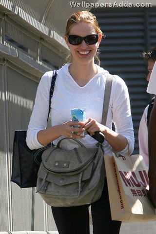 [Karolina+Kurkova+Czech+model+former+Victoria+tRuIp2q159il[2].jpg]