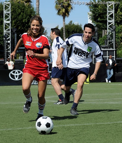 [MTV+Tr3s+Rock+N+Gol+World+Cup+Kick+Off+FK5UpBIt3ggl[2].jpg]