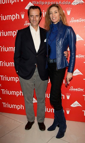 [Triumph+Launch+New+Advertising+Campaign+PNHIriYQ4FAl[2].jpg]