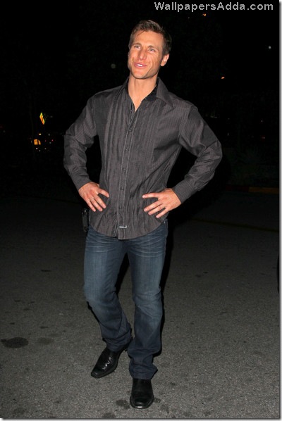 Bachelor Jake Pavelka fiancee Vienna Giradi H4s6xk-RoqOl