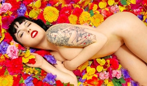 hot tattooed woman 13