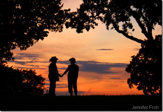 mom-dad-sunset