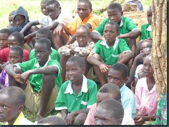 Uganda life and Gafayo Mem Orphan School 040
