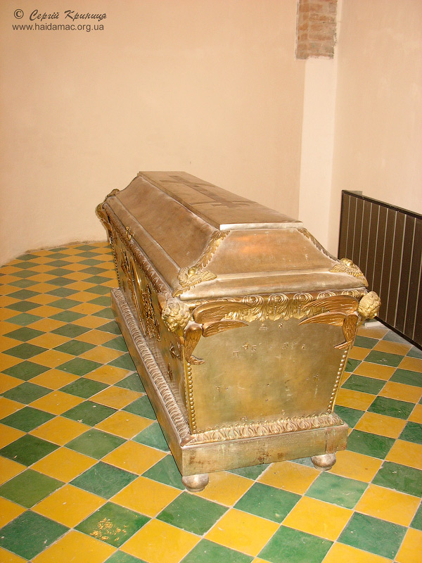 з експозиції музею саркофаг князів