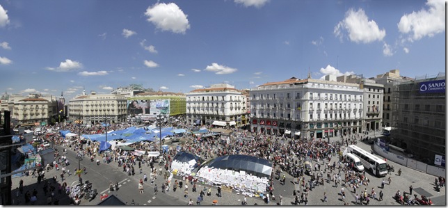Acampada 15 Mayo en Puerta del Sol. Indignados. Pablo Echavarri