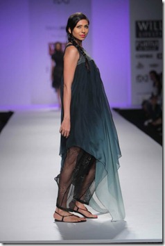 WIFW SS2010 collection by Rahul Mishra's Show17